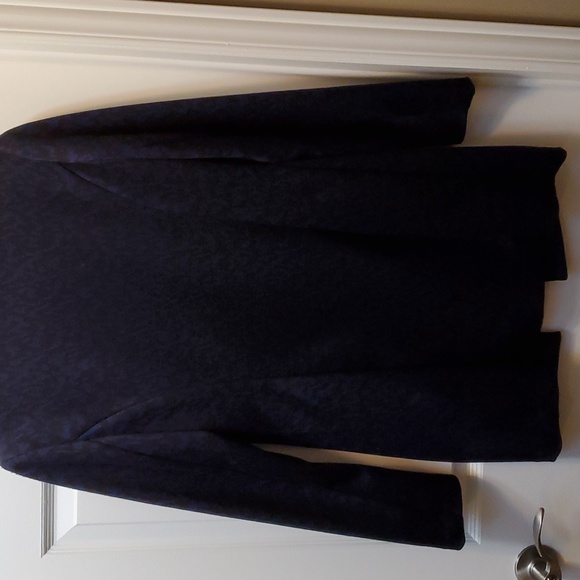 Woman's Jacket - Picture 2 of 2